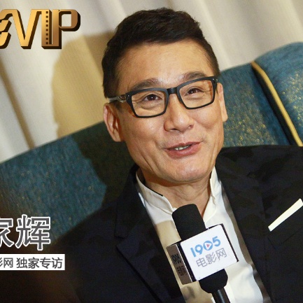 美女扒开尿口让人舔